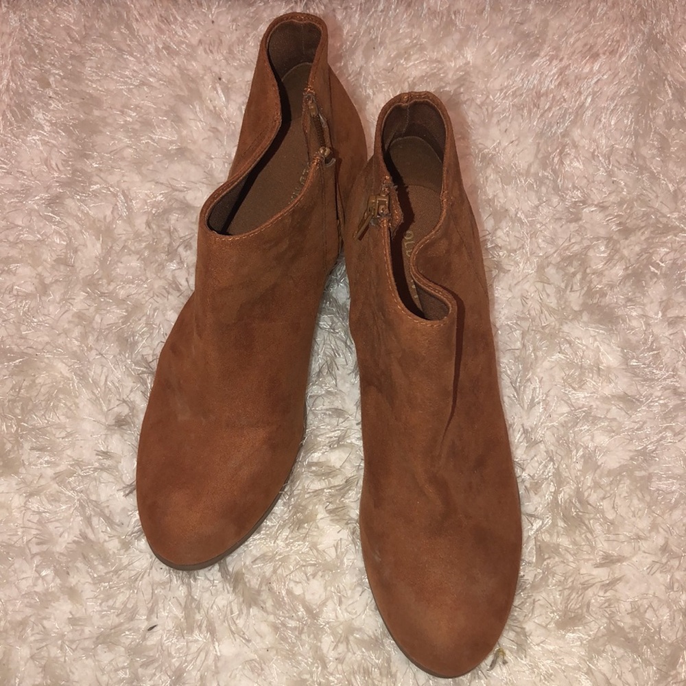 Old Navy Brown Booties - Picture 2 of 10